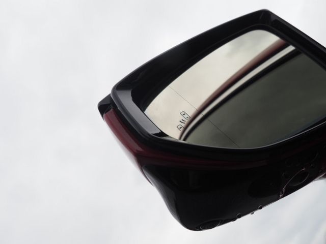 TOYOTA LEXUS LS500 2023 Image 31