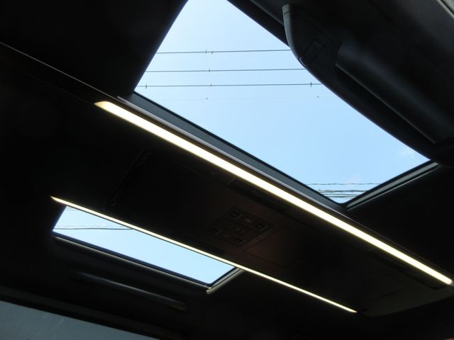 TOYOTA VELLFIRE  HYBRID 2025 Image 31