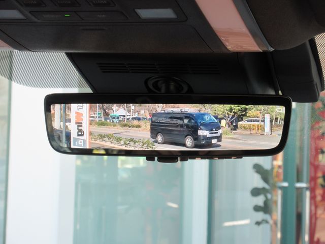 TOYOTA VELLFIRE  HYBRID 2025 Image 31