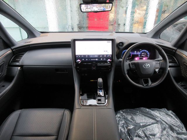 TOYOTA VELLFIRE  HYBRID 2026 Image 31