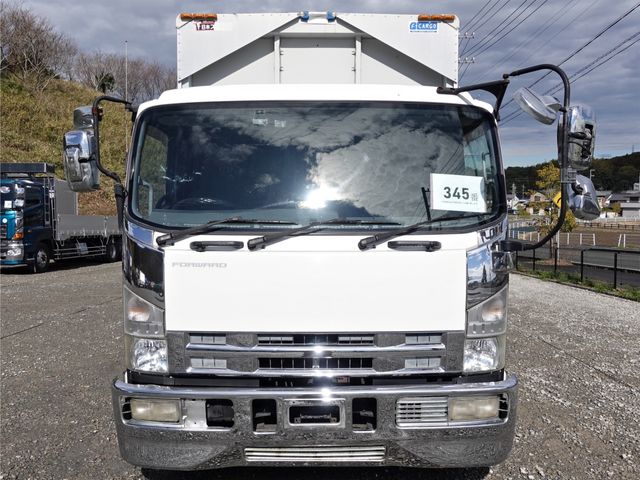 ISUZU FORWARD 2012 Image 31