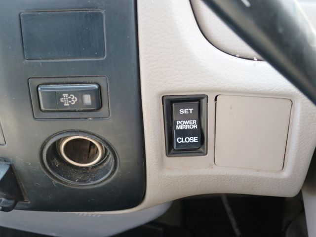 HINO DUTRO 2009 Image 31