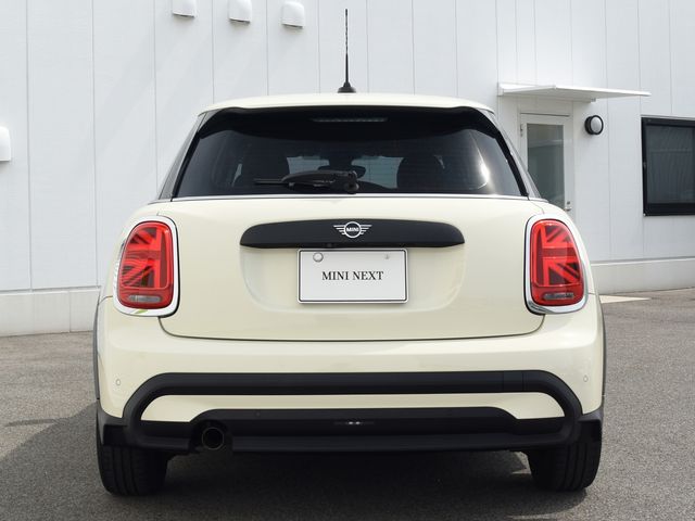 BMW MINI ONE 5DOOR 2021 Image 31