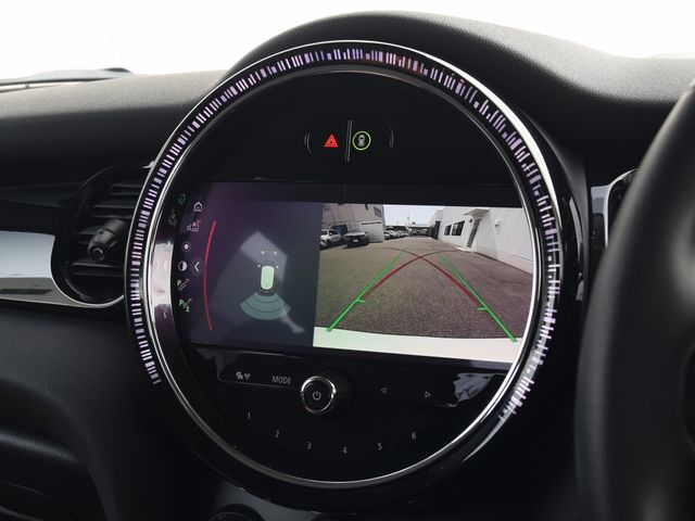 BMW MINI ONE 5DOOR 2021 Image 31