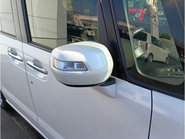 HONDA N BOX 4WD 2017 Image 31