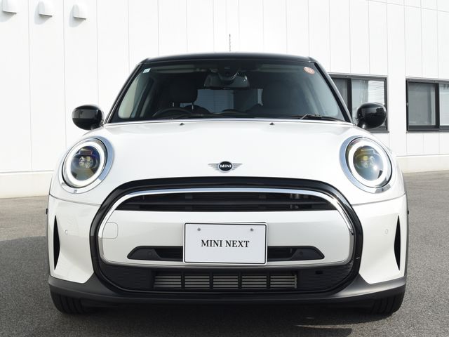 BMW MINI COOPER 5DOOR 2023 Image 31