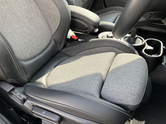 BMW MINI COOPER 5DOOR 2023 Image 31