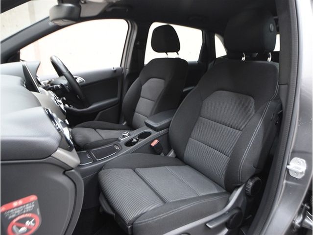 MERCEDES BENZ B CLAS 2016 Image 31