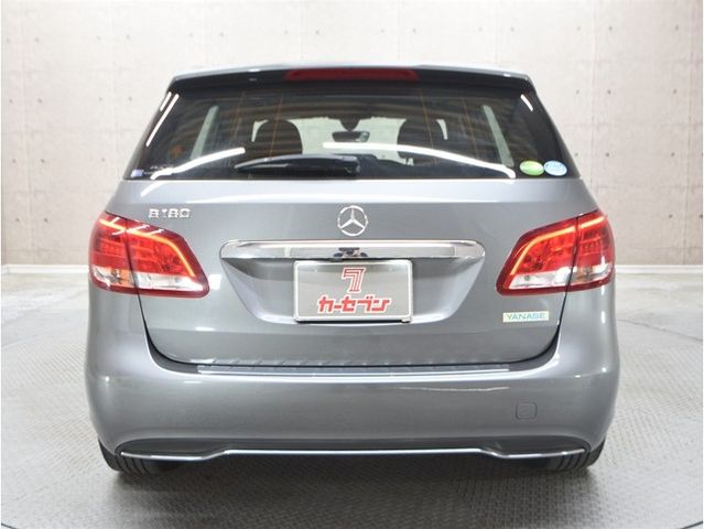 MERCEDES BENZ B CLAS 2016 Image 31