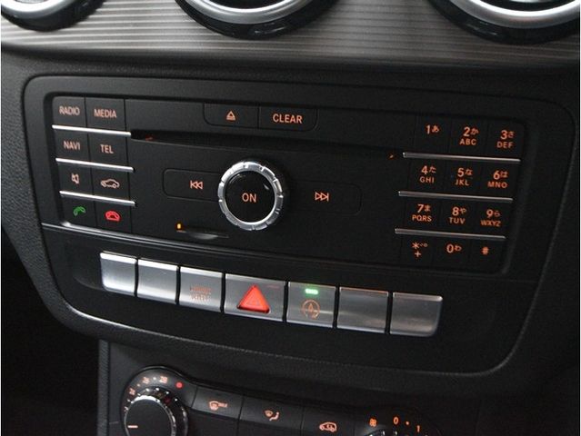 MERCEDES BENZ B CLAS 2016 Image 31