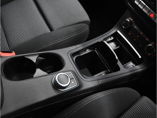 MERCEDES BENZ B CLAS 2016 Image 31