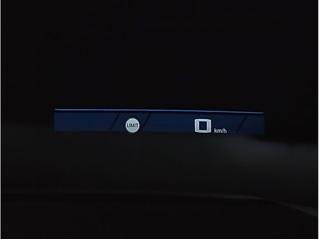 BMW M5 TOURING 2025 Image 31