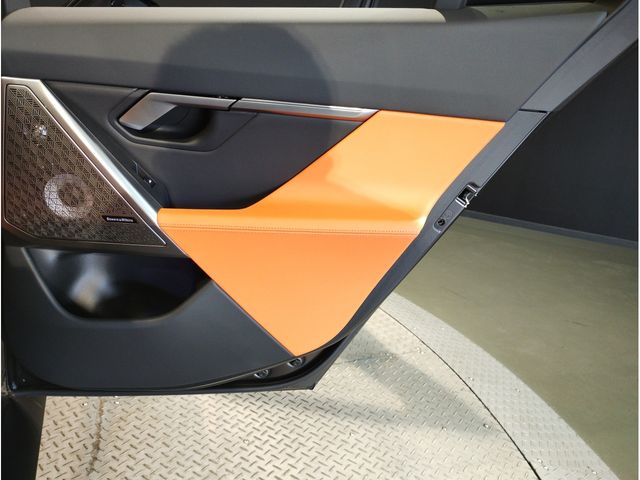 BMW M5 TOURING 2025 Image 31