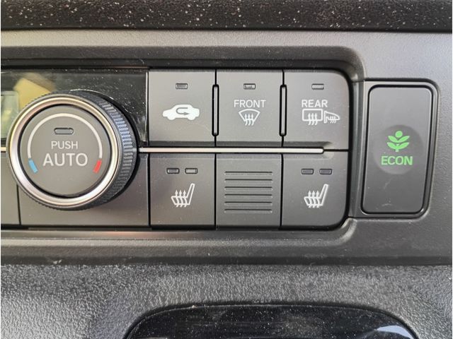 HONDA N BOX CUSTOM 4WD 2024 Image 31