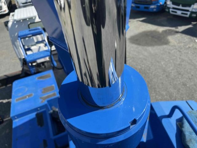 HINO DUTRO 2012 Image 31