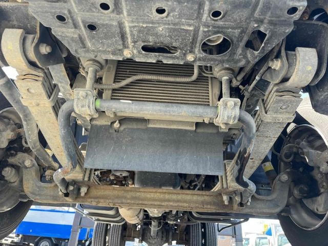 HINO DUTRO 2012 Image 31