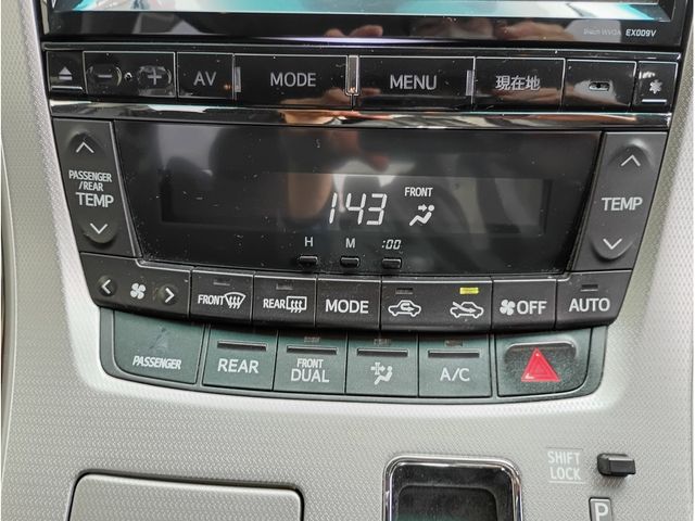 TOYOTA VELLFIRE 4WD 2014 Image 31