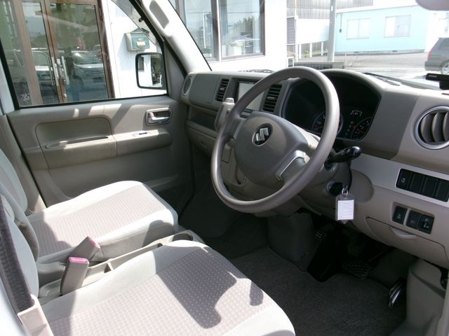 SUZUKI EVERY WAGON 2014 Image 31