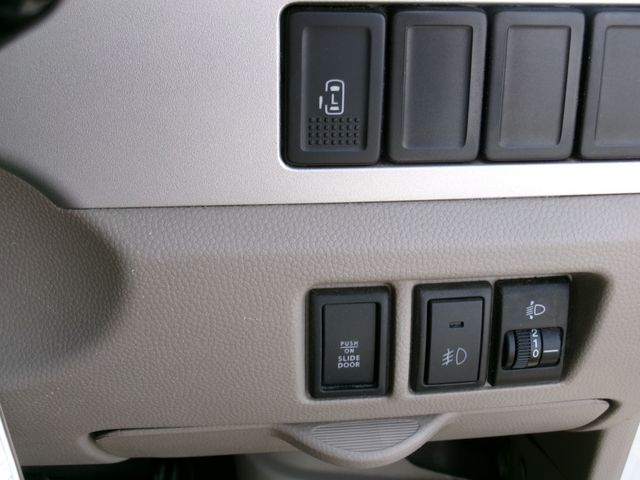 SUZUKI EVERY WAGON 2014 Image 31