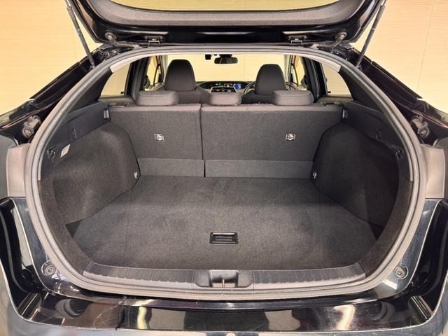 TOYOTA PRIUS 2016 Image 31