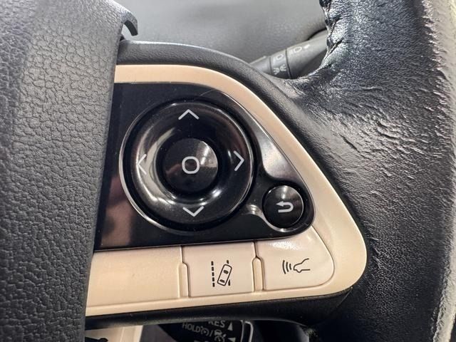 TOYOTA PRIUS 2016 Image 31