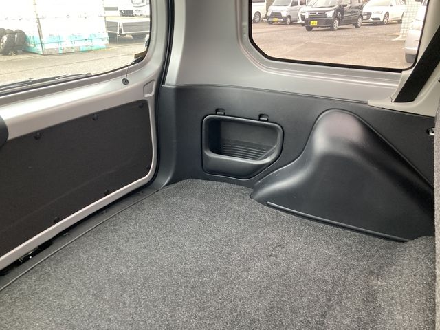 TOYOTA PROBOX VAN 2WD 2021 Image 31