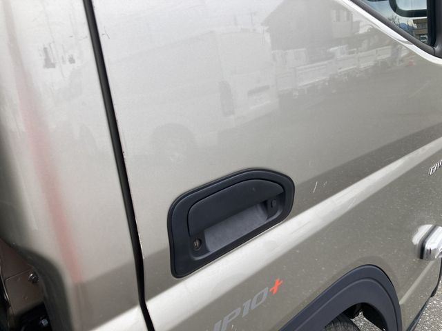 MITSUBISHI CANTER 2024 Image 31