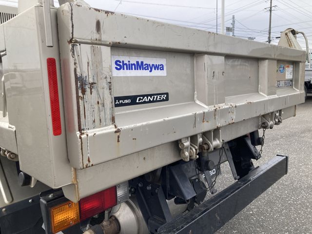 MITSUBISHI CANTER 2024 Image 31