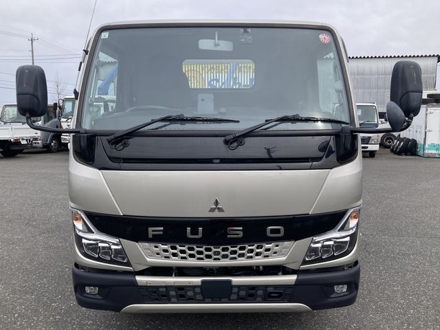 MITSUBISHI CANTER 2024 Image 31