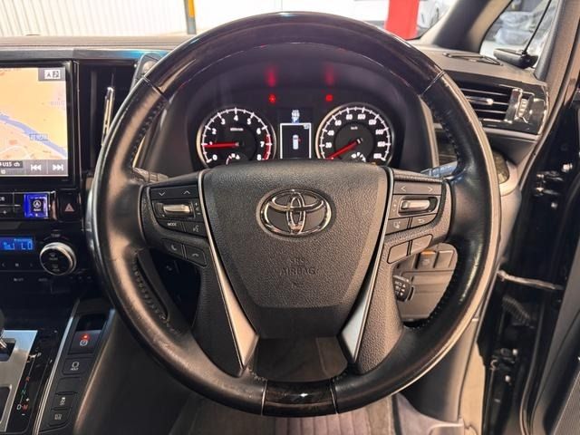 TOYOTA ALPHARD 2017 Image 31