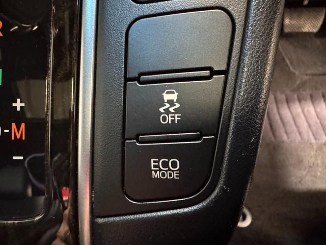 TOYOTA ALPHARD 2017 Image 31