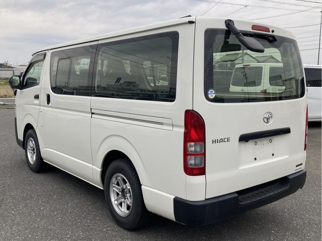 TOYOTA HIACE VAN 1.15T 2WD 2023 Image 31