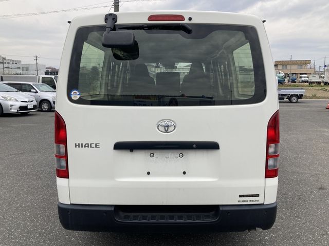 TOYOTA HIACE VAN 1.15T 2WD 2023 Image 31