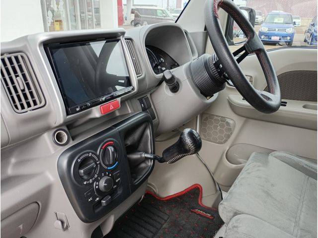 SUZUKI EVERY VAN 4WD 2017 Image 31