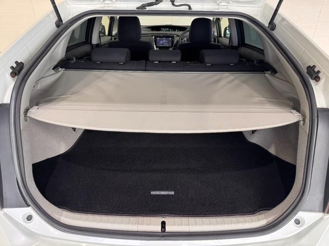 TOYOTA PRIUS 2014 Image 31