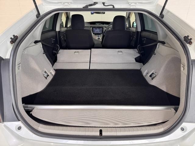 TOYOTA PRIUS 2014 Image 31