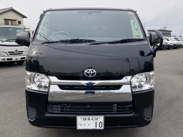 TOYOTA REGIUSACE VAN 1.25T 2017 Image 31