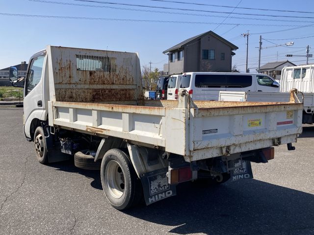 HINO DUTRO 2005 Image 31