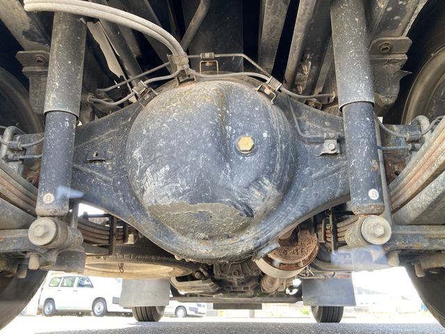 HINO DUTRO 2005 Image 31