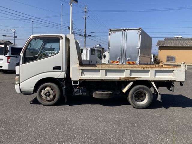 HINO DUTRO 2005 Image 31