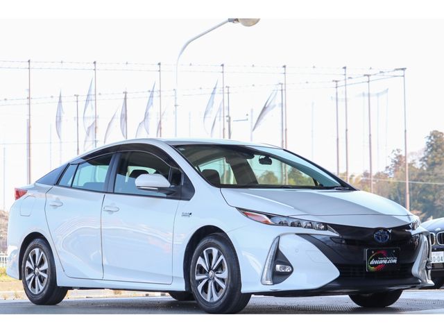 TOYOTA PRIUS PHV 2021 Image 31