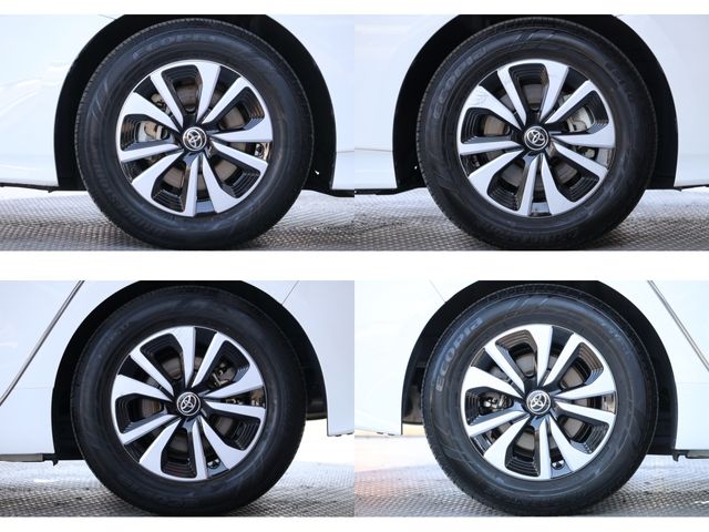 TOYOTA PRIUS PHV 2021 Image 31