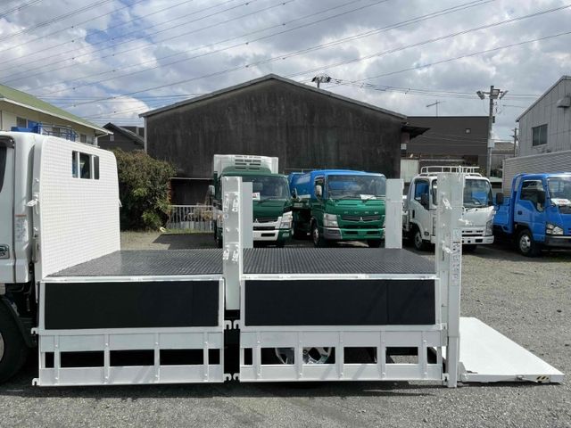 MITSUBISHI CANTER 2019 Image 31