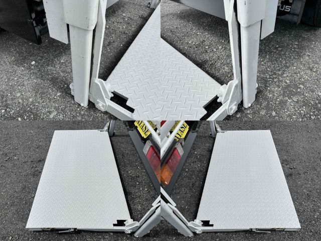 MITSUBISHI CANTER 2019 Image 31