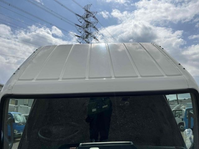 MITSUBISHI CANTER 2019 Image 31