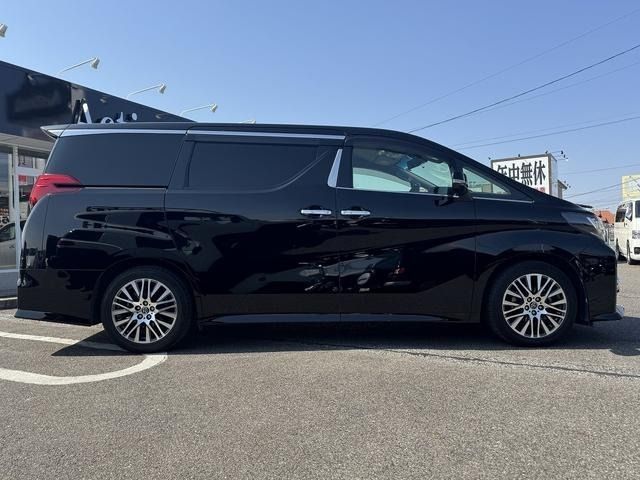 TOYOTA ALPHARD 2017 Image 31