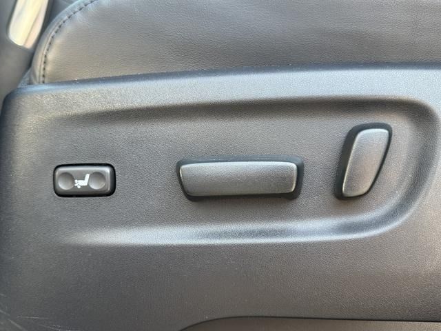 TOYOTA ALPHARD 2017 Image 31