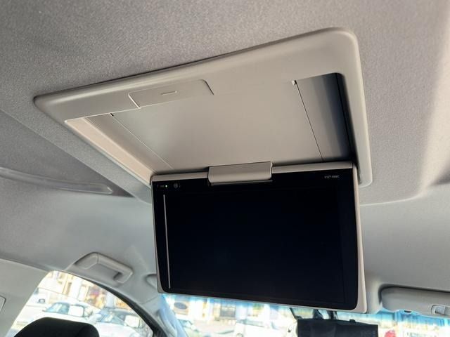 TOYOTA ALPHARD 2017 Image 31