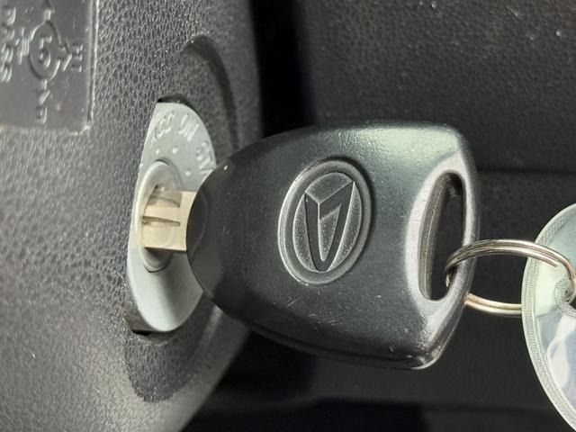 DAIHATSU HIJET CARGO 2017 Image 31