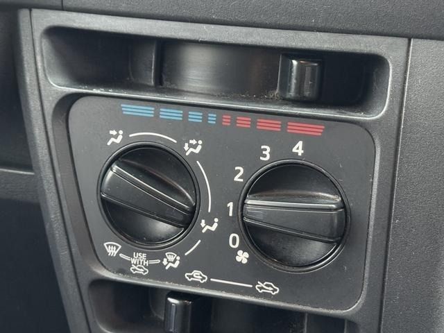 DAIHATSU HIJET CARGO 2017 Image 31